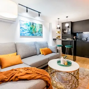 Bhost - La Sacristia Appartement